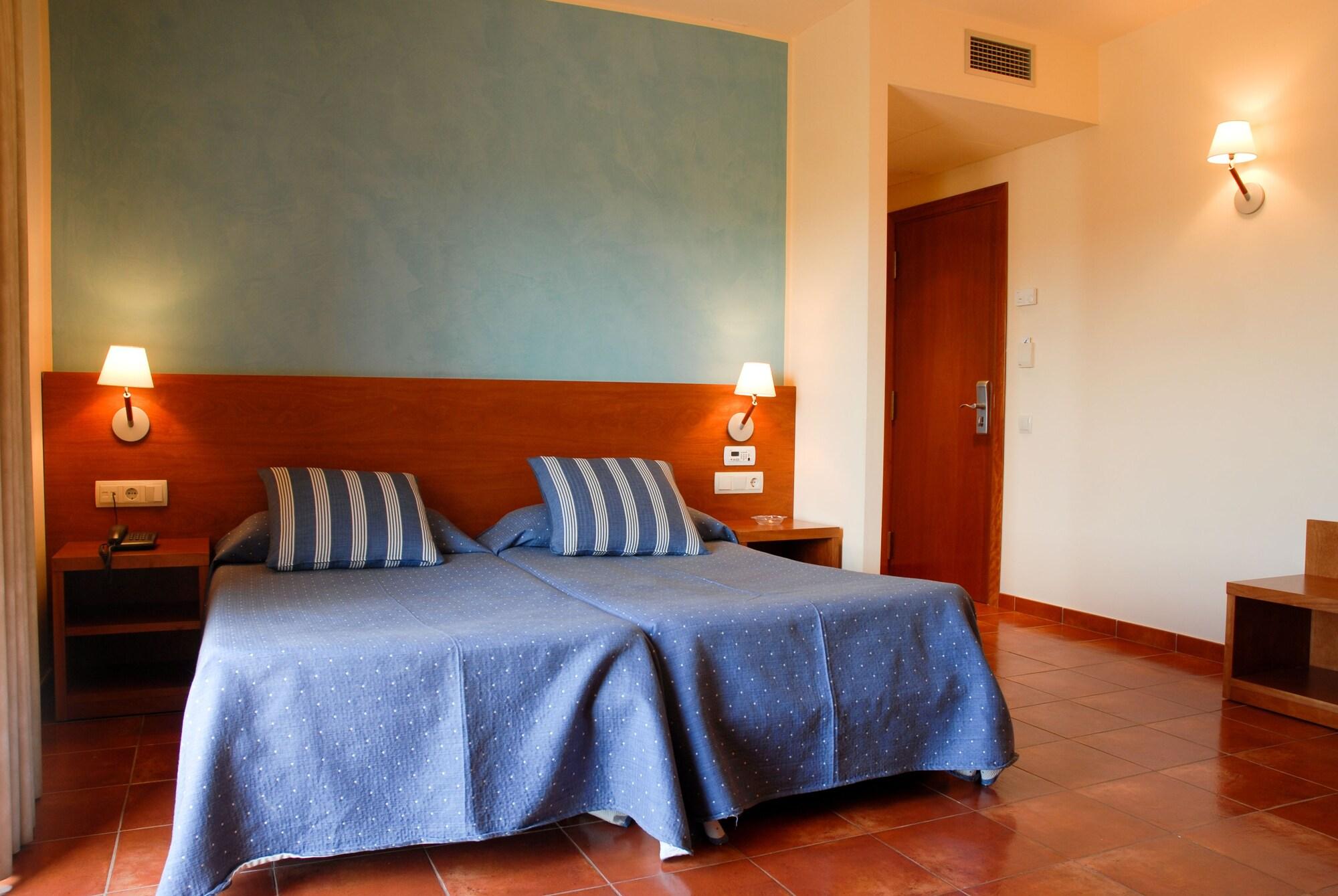 Hotel Picasso Torroella de Montgrí Exteriör bild