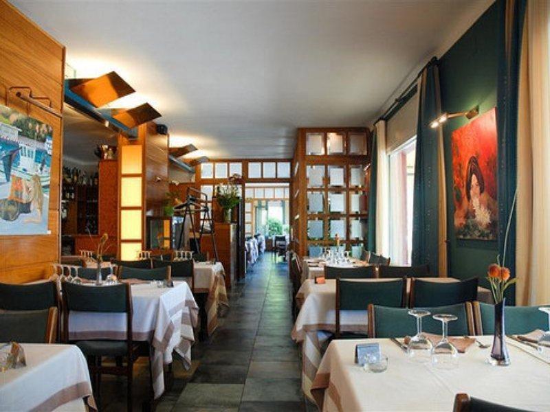 Hotel Picasso Torroella de Montgrí Exteriör bild